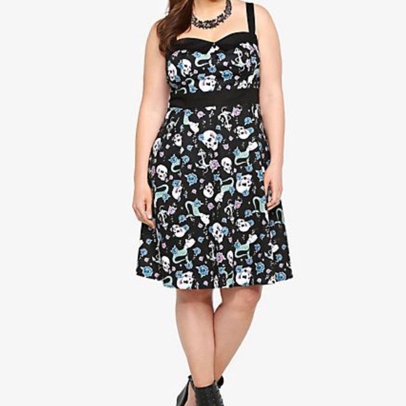 torrid Dresses & Skirts - NWOT Torrid Retro Rockabilly Mermaid Skull Dress